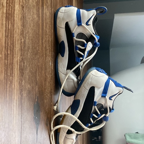 Nike Air Swoopes - Picture 7 of 9